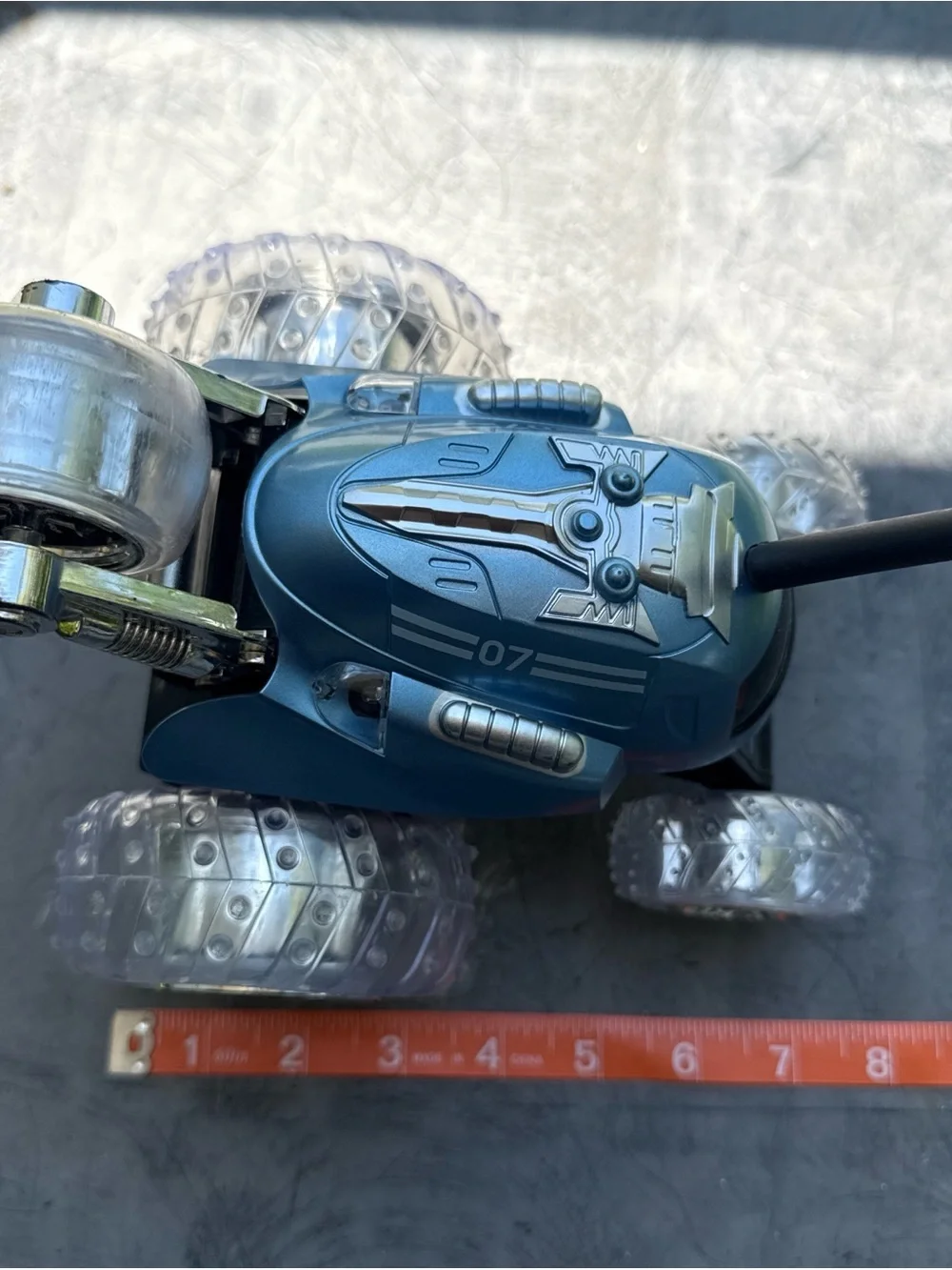 Sharper Image Thunder Tumbler Spinning Car (No remote control)